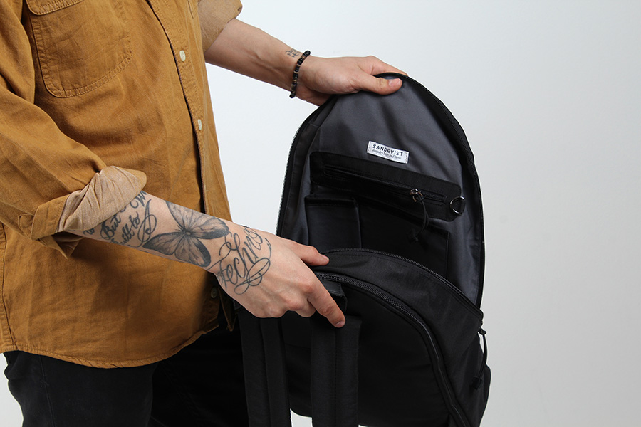 sandqvist_theo_black2